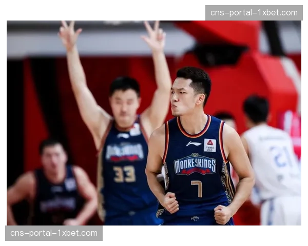 【2026年4月CBA联赛战术演变全景分析·赛前·动态“郭士强确认广州龙狮将尝试‘锋线驱动’新体系，季后赛阵容面临重组”